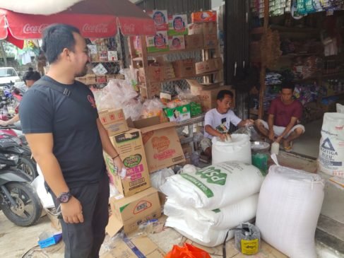 Polres Bangka Barat Cek Stok dan Harga Sembako di Pasar