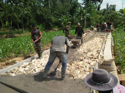 Proyek Jalan Program TMMD Sengkuyung Tahap I Telah Capai 71,8 Persen