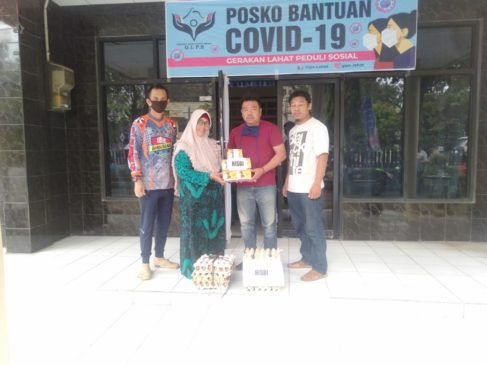 PT ABG Salurkan 200 Paket Sembako Untuk Warga Lahat