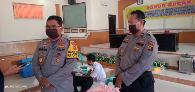Personel Polres Batanghari Lakukan Kegiatan Donor Darah