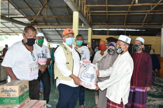 Bupati Sergai Bersama Ormas Salurkan Bantuan ke Masyarakat