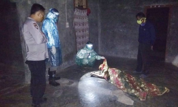 Petani Dusun Kampung Tua Tewas Dengan Mulut Berbusa