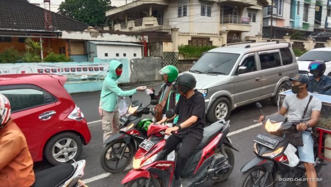 MATTANEWS TV : Slankers Club Palembang Bagikan 1.000 Masker Gratis
