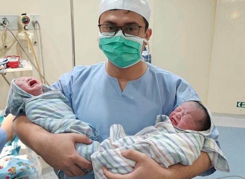 Ditengah Pandemi Covid-19, Anak Habib Rizieq Shihab Melahirkan Bayi Kembar Laki-laki