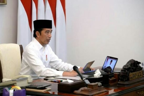 Presiden Jokowi Perintahkan 3 Menteri Untuk Percepat Penyaluran BST dan BLT Desa