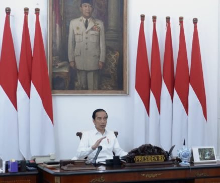 Presiden Jokowi Minta Jajararannya Beri Perhatian Khusus ke Tujuh Daerah yang Penyebaran Virus Corona Tertinggi