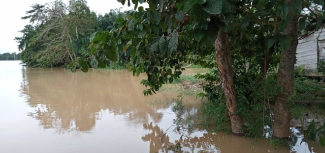 Banjir Kembali Ancam Puluhan Desa di Batanghari Saat Pandemi Covid-19