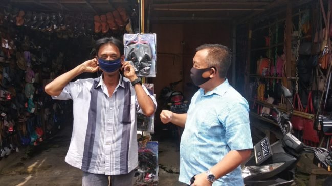 RTD Covid 19 Sumsel Gelar Baksos di Pasar Plaju
