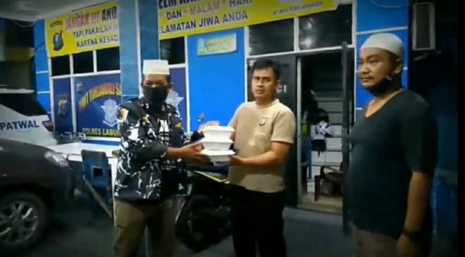 Safari Ramadhan 1441 H, DPD AMPI Labuhanbatu Sahur Bersama Kader Dldan Warga