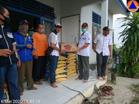 PUSDALOPS-PB Banyuasin Serahkan Bantuan Tanggap Darurat ke Korban Banjir