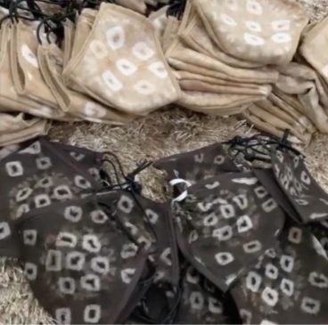Ketua PKK Muba Sumbang Dana Hasil Jual Masker Gambo ke Warganya