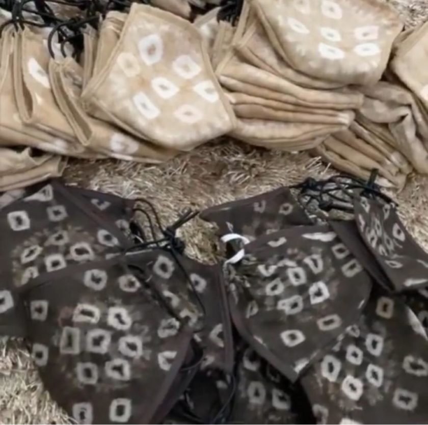 Ketua PKK Muba Sumbang Dana Hasil Jual Masker Gambo ke Warganya