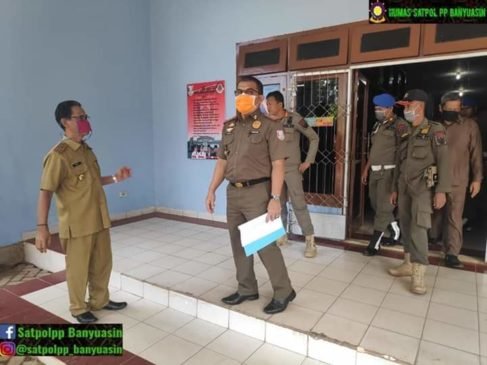 Kasat Pol-PP Sosialisasikan Penutupan Jalan Komplek Pemkab Banyuasin
