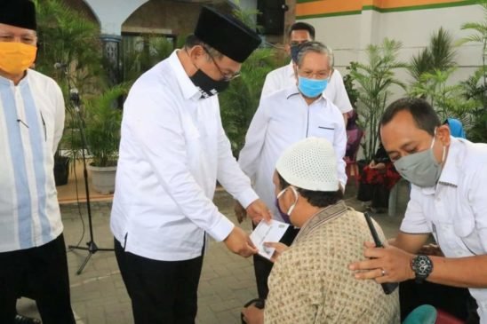 Plt Wako Medan Berikan Bantuan ke Ratusan Penyandang Disabilitas