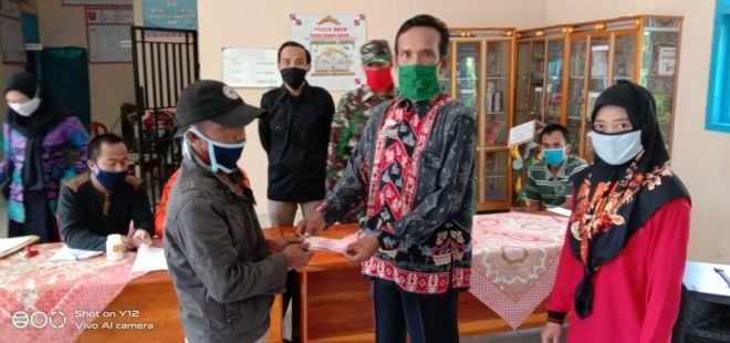 Pekon Padang Dalom Bagikan BLT DD Hari Ini