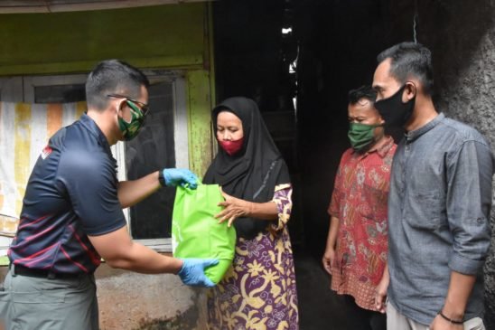 Peduli Masyarakat, Lulusan Akmil Tahun 2000 Salurkan Bantuan