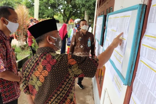 BLT Dana Desa Sungai Keruh Disalurkan Secara Cashless