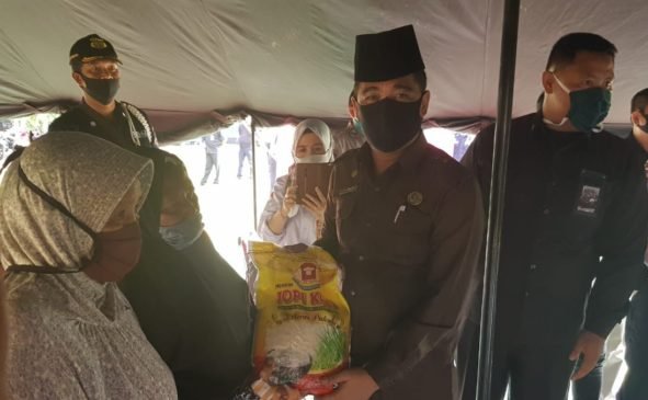 Lagi, PT PAB dan ABUJAPI Salurkan Ratusan Beras dan Sembako