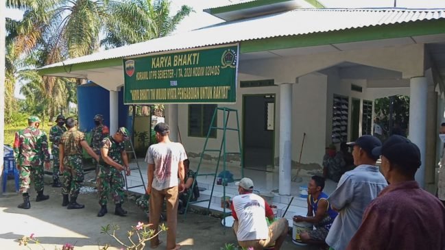 Karya Bhakti TNI Koramil 07/PB, Wujudkan Mushola Nurul Huda Menjadi Indah