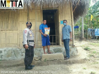 Lima Desa Terima Bansos Pangan Polda Gorontalo