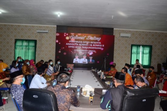 Komisi I dan II DPRD Kota Tanjungpinang Studi Banding ke Kabupaten Lingga