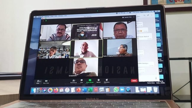 Ketua DK PWI Ilham Bintang Ingatkan Pentingnya Kompetensi dan Penaatan Kode Etik Wartawan