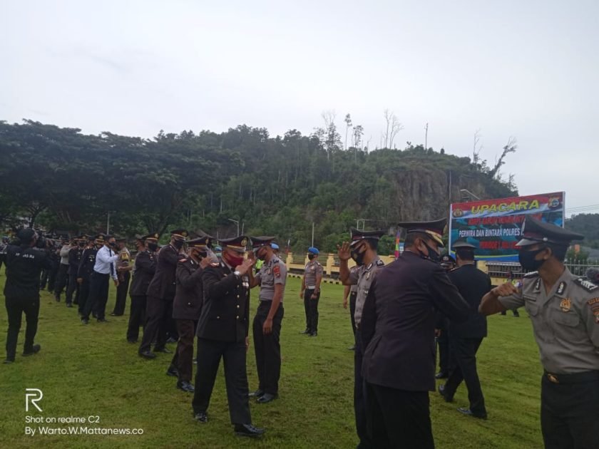 Polres Raja Ampat Gelar Upacara Korps Raport Kenaikan Pangkat