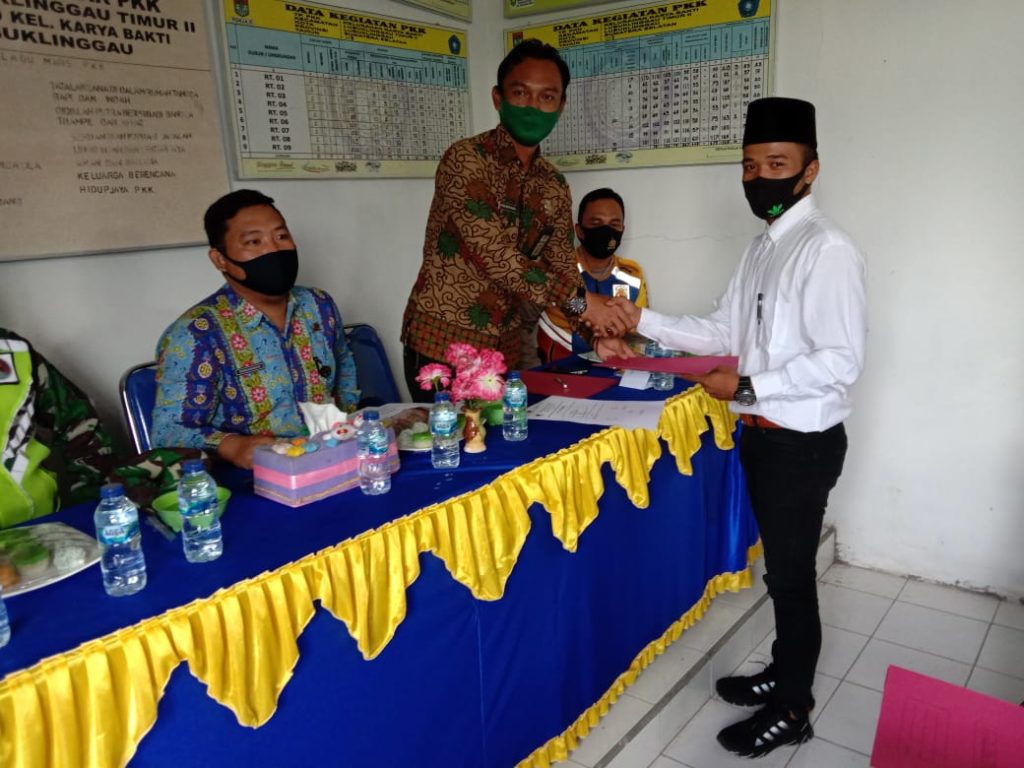 Lurah Karya Bakti Lantik 9 Ketua RT Terpilih