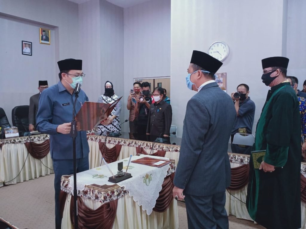 Atas Izin Mendagri, Bupati Bangka Barat Lantik Kepala Disdukcapil Baru