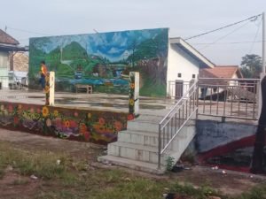 Warga Lubuk Lancang Percantik Desa Jelang HUT Ke-75 RI