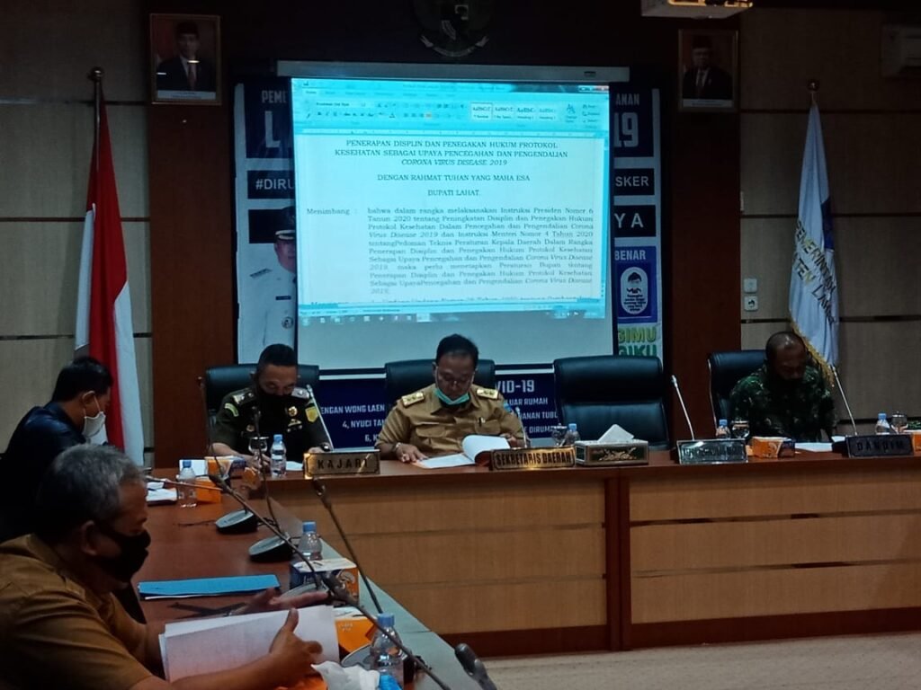 Pemkab Lahat Bahas Aturan Bupati Terkait Penegakan Disiplin Covid-19