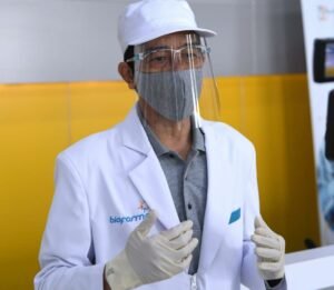 Tinjau Fasilitas Produksi Bio Farma, Presiden Jokowi: Indonesia Mampu Produksi Vaksin Sendiri