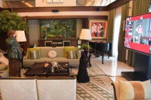 Sekretaris Kabinet Ikuti Peringatan Detik-detik Proklamasi Secara Virtual dengan Khidmat