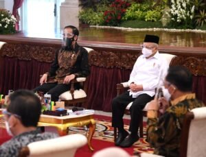 Tangani Pandemi, Presiden: Fokus Nomor Satu Kita Tetap Kesehatan