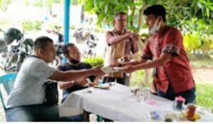 PWI Kabupaten Asahan Bagikan Masker Buat Rekan-rekan Jurnalis