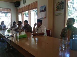 Plt Bupati Tanah Datar Tanggapi Isu Viral Keterlambatan Distribusi BLT