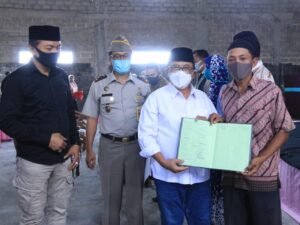 Ribuan Sertifikat PTSL Diterima Warga Olak-Alen Kabupaten Blitar