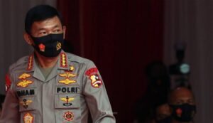 Helikopter Bubarkan Demo Mahasiswa Kendari, Kapolri: Kalau Masih Diperbolehkan Saya Tempeleng