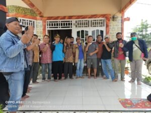 Bersilaturahmi, Bakal Calon Bupati Tulang Bawang Darmawijaya Juga Gencarkan Sosialisasi Pencegahan Covid-19