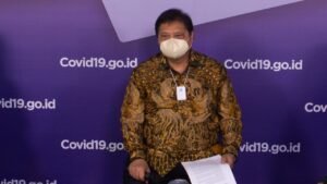 Ketua Komite KPCPEN Airlangga Hartarto: 30 Juta Dosis Vaksin Tiba Akhir Tahun 2020