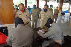 Satpol-PP Kabupaten Blitar Tertibkan ASN yang Tidak Bermasker