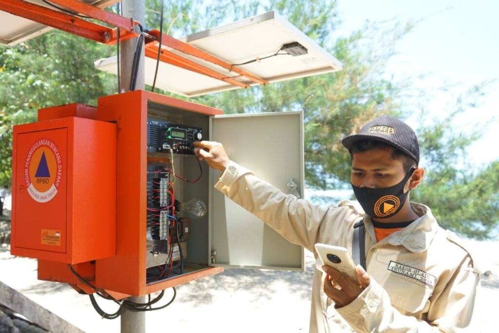 Pemkab Blitar Minta Warga Pesisir Pantai Waspadai Tsunami Megathrus