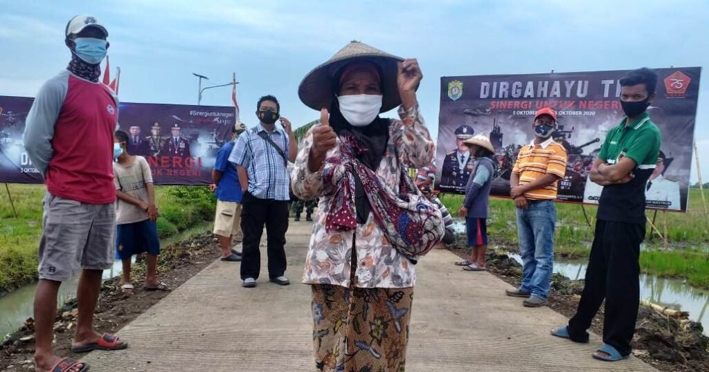 “Pak Tentara, Kami akan Selalu Mengenangmu”