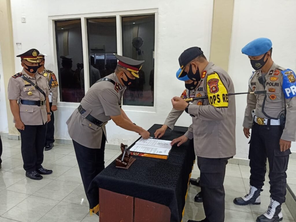 Pimpin Sertijab Wakapolres Lahat, Ini Harapan Kapolres Lahat