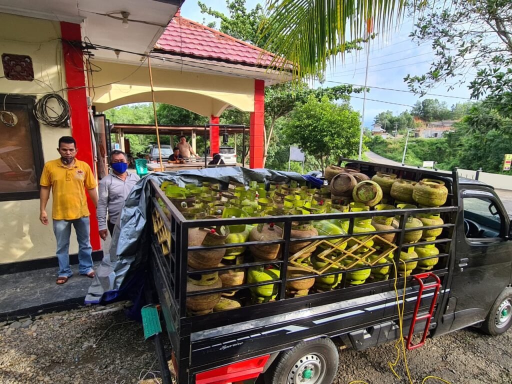 Angkut Gas LPG 3 Kilogram, Pria Ini Ditangkap
