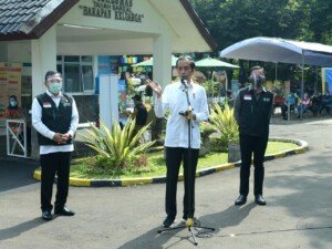 Vaksinasi Covid-19, Presiden Jokowi: Keselamatan Masyarakat Adalah Prioritas Tertinggi