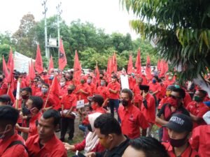 Ratusan Massa Tuntut KPUD Ogan Ilir Terkait Keputusan MA