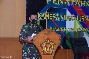 Kapuspen TNI Tutup Penataran Kamera Video Jurnalistik