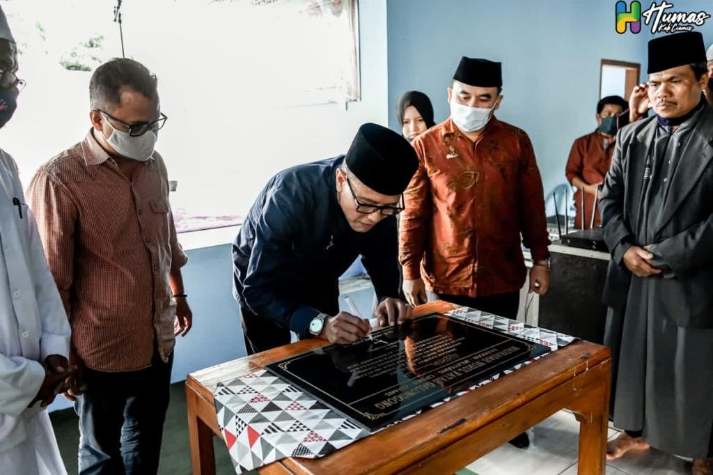 Resmikan Bangunan Madrasah Al-Fatah Galonggong, Bupati Ciamis Peran MDTA Harus Dioptimalkan