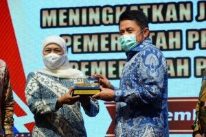 Herman Deru-Khofifah Indar Parawansa Teken MoU Kerjasama Misi Dagang dan Investasi